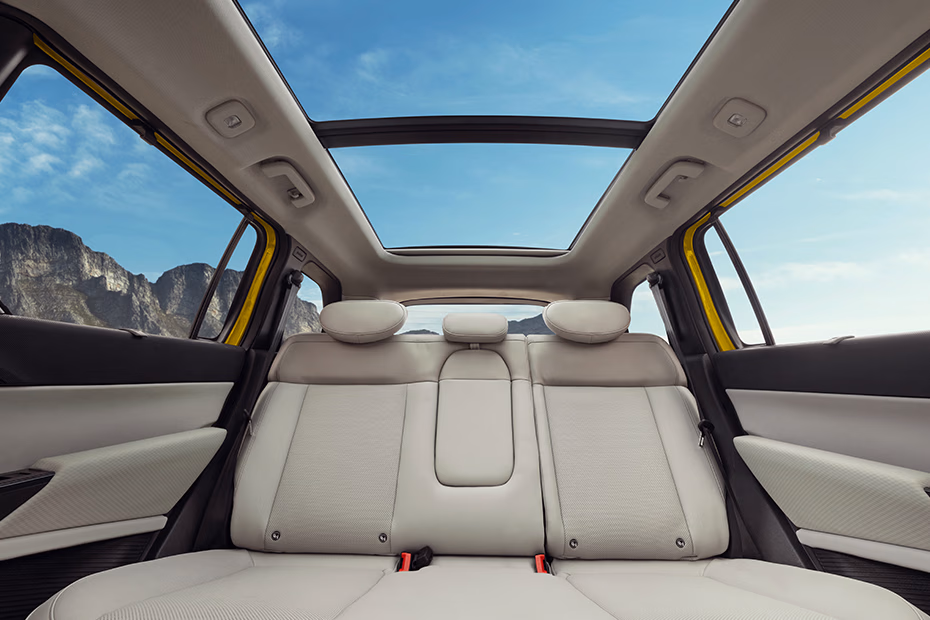 Tata Sierra Interior Moon Roof